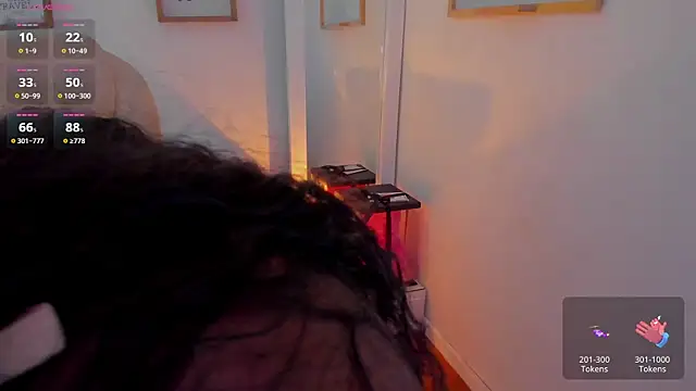Snapshot of zobe_love chatting on 04-03-26, 04:49 zobe love online show from 04-03-26, 04:49