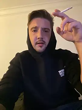 Snapshot of TwopartCuisine chatting on 11-04-25, 11:15 TwopartCuisine online show from 11-04-25, 11:15