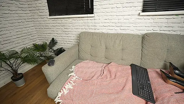 JessicaNylonQueen online show from 02-01-25, 03:39