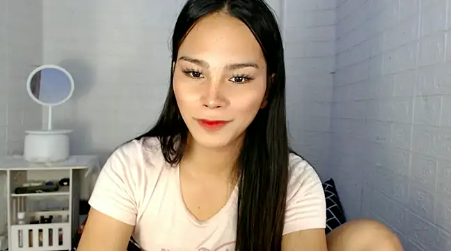 Snapshot of urnaughtydolly69 chatting on 01-31-25, 07:29 urnaughtydolly69 online show from 01-31-25, 07:29