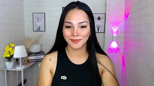 Snapshot of urnaughtydolly69 chatting on 10-03-25, 10:45 urnaughtydolly69 online show from 10-03-25, 10:45