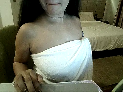 yourradhika online show from 01-09-25, 03:01