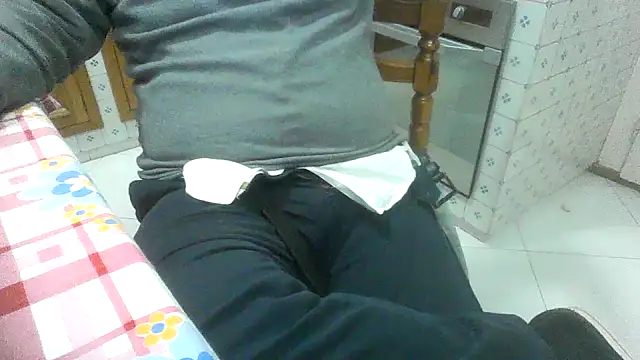 polloiw online show from 11-20-25, 03:34