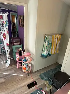 lolabunny9 online show from 01-11-26, 04:01