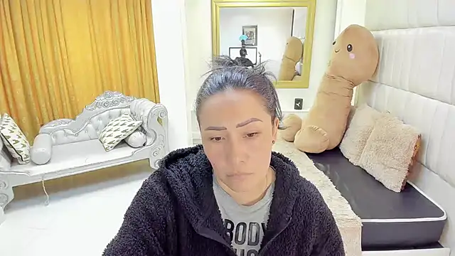 gaby trent online show from 05-11-26, 04:04