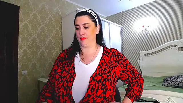 Evelyn Shy online show from 02-21-25, 10:39