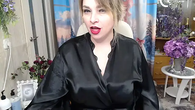 Snapshot of Mika_Passion chatting on 04-02-26, 08:56 Mika Passion online show from 04-02-26, 08:56