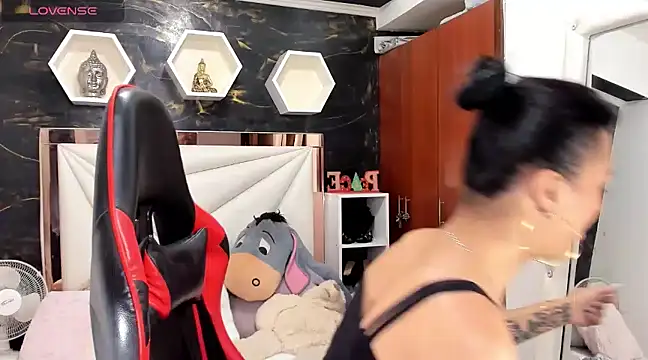 ximena slut 21 online show from 12-02-24, 04:53