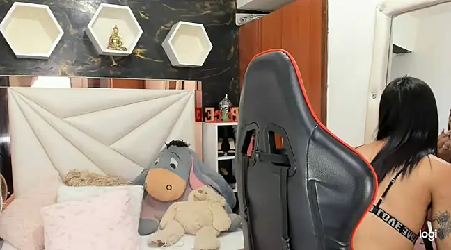 ximena slut 21 online show from 12-19-24, 12:34