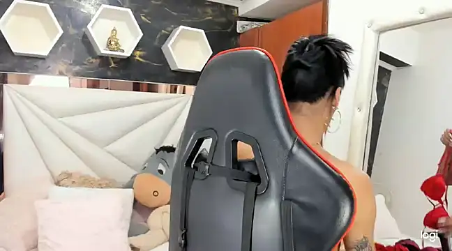 ximena slut 21 online show from 12-19-24, 10:21