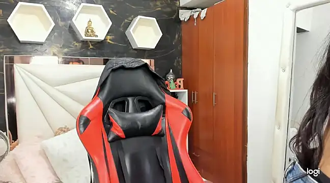 ximena slut 21 online show from 12-30-24, 01:26