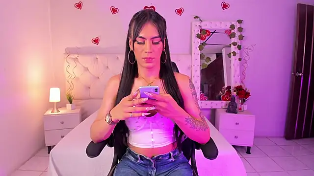 ximena slut 21 online show from 02-22-25, 10:52