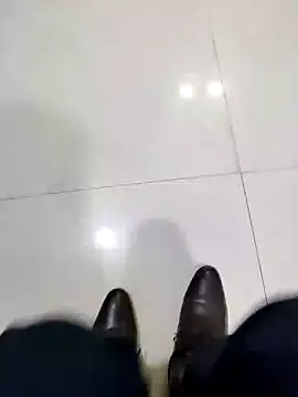 Snapshot of GUJJU_GUJARATI chatting on 12-19-24, 10:34 GUJJU GUJARATI online show from 12-19-24, 10:34