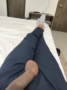 Snapshot of GUJJU_GUJARATI chatting on 02-17-25, 11:13 GUJJU GUJARATI online show from 02-17-25, 11:13