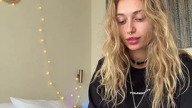 MonicaMilz online show from 03-03-26, 06:08
