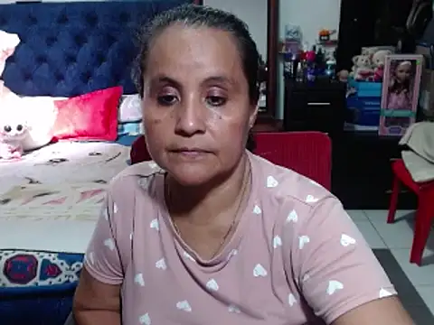 pervert mommy  online show from 01-19-25, 05:39