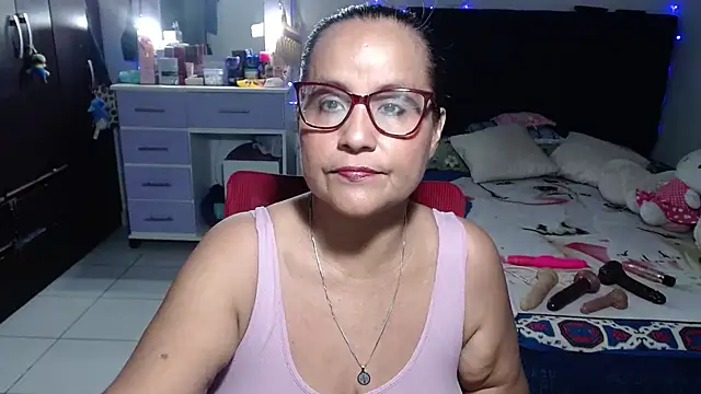 pervert mommy  online show from 06-22-26, 11:40