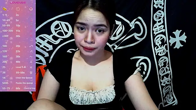 Snapshot of _preciousmoira_ chatting on 06-17-26, 12:57 preciousmoira online show from 06-17-26, 12:57