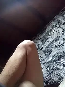 Snapshot of Kissingplay chatting on 11-06-25, 08:32 Kissingplay online show from 11-06-25, 08:32