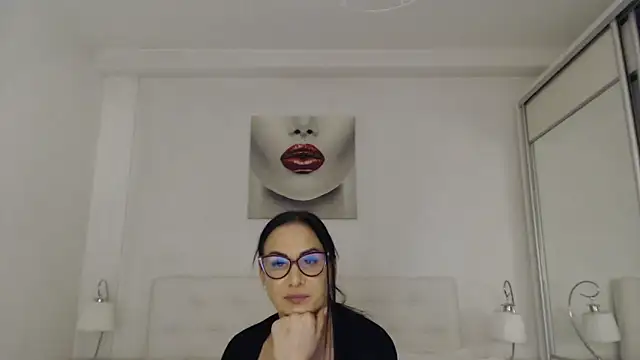 alisonya1 online show from 01-31-25, 11:03