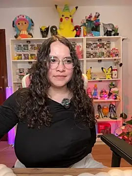 Snapshot of Sweet_sully__ chatting on 03-05-26, 08:54 Sweet sully online show from 03-05-26, 08:54