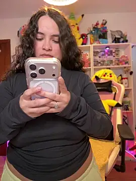 Snapshot of Sweet_sully__ chatting on 03-11-26, 08:53 Sweet sully online show from 03-11-26, 08:53