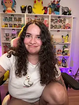 Snapshot of Sweet_sully__ chatting on 03-20-26, 08:46 Sweet sully online show from 03-20-26, 08:46