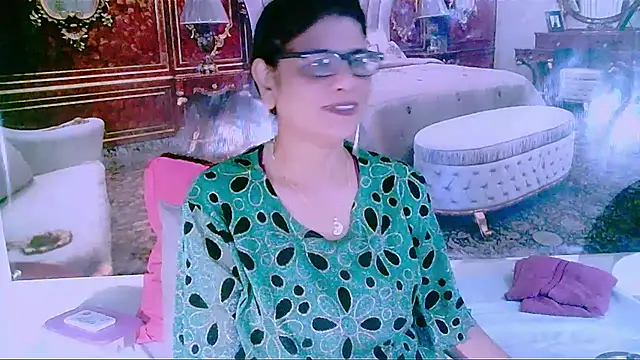 IndianAllure online show from 12-21-24, 05:25
