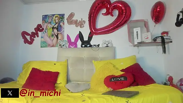 Snapshot of dangerous_bitch chatting on 10-20-25, 11:49 dangerous bitch online show from 10-20-25, 11:49