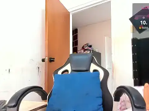 ebonnylatinx online show from 12-12-24, 09:04