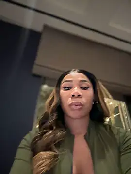 Belle    online show from 12-21-24, 12:53