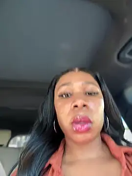 Belle    online show from 10-11-25, 04:27