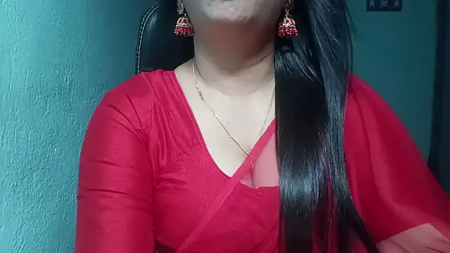 Snapshot of YourModhu chatting on 10-18-25, 05:35 YourModhu online show from 10-18-25, 05:35