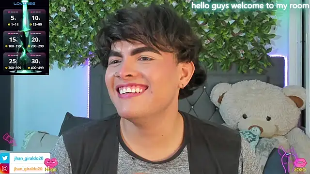 Snapshot of kamii_22 chatting on 02-27-25, 08:17 kamii 22 online show from 02-27-25, 08:17