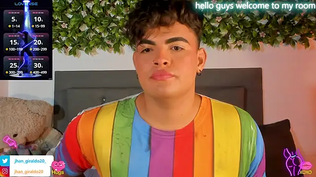 Snapshot of kamii_22 chatting on 10-07-25, 02:03 kamii 22 online show from 10-07-25, 02:03