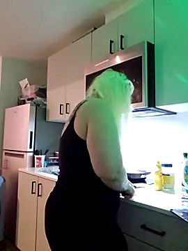 NikiFm online show from 11-23-25, 05:18