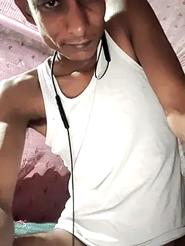 Snapshot of hq9870a chatting on 03-02-26, 05:42 hq9870a online show from 03-02-26, 05:42