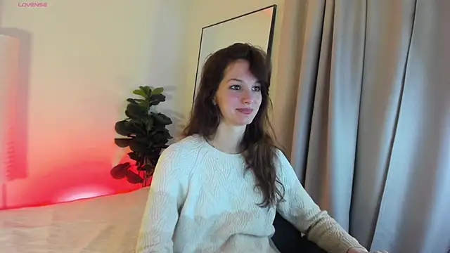 MirandaGlow online show from 03-20-26, 05:45