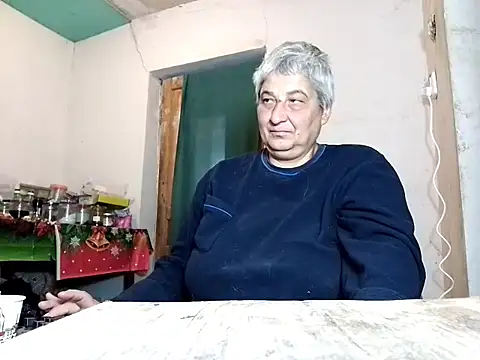 ExquisiteMature online show from 10-05-25, 08:56