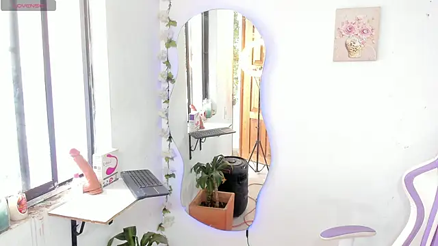 sofia gold  online show from 05-27-26, 02:03