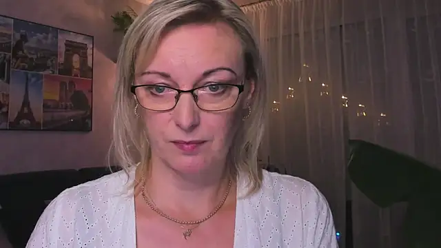 vanessa chat online show from 12-11-24, 08:50