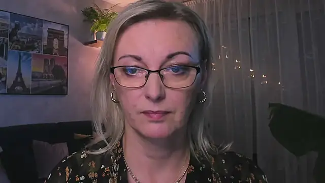 vanessa chat online show from 12-12-24, 05:48