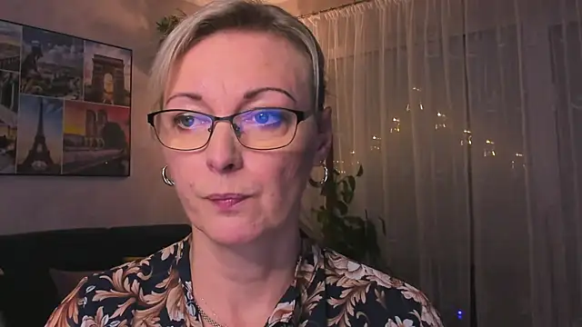 vanessa chat online show from 12-15-24, 05:31
