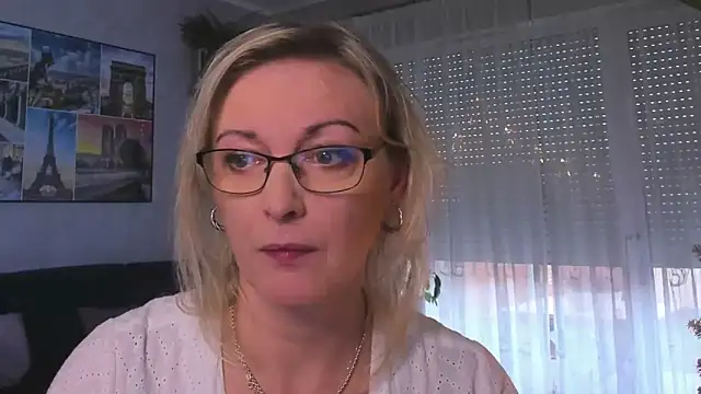 vanessa chat online show from 12-29-24, 02:21