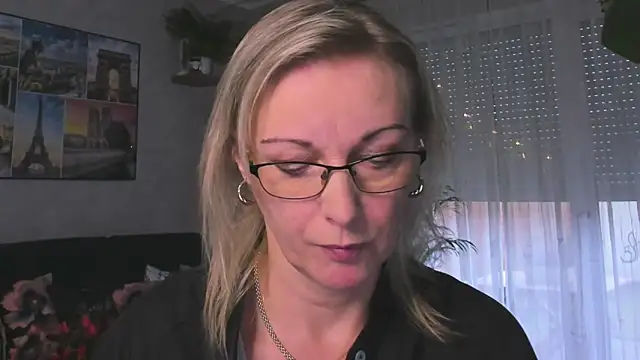 vanessa chat online show from 01-16-25, 02:19