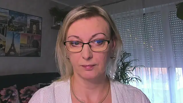 vanessa chat online show from 01-19-25, 02:28