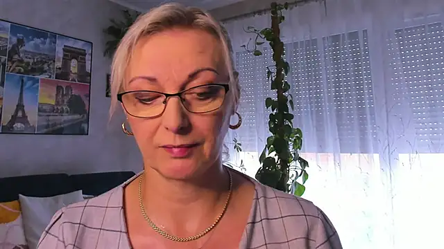 Snapshot of vanessa_chat chatting on 10-01-25, 01:28 vanessa chat online show from 10-01-25, 01:28