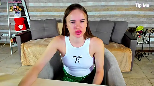 SusanSmit online show from 10-30-25, 07:03