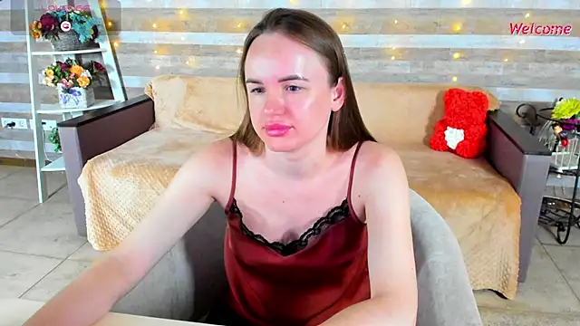 SusanSmit online show from 06-19-26, 06:56