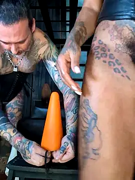 DarkDea online show from 02-18-25, 09:42